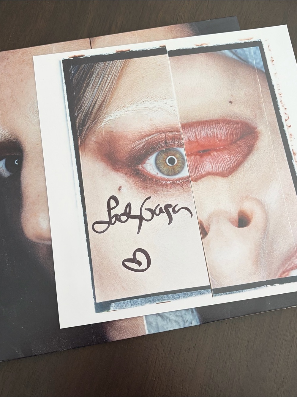 Lady Gaga Mayhem Vinyl Signed - Picture 3 of 3
